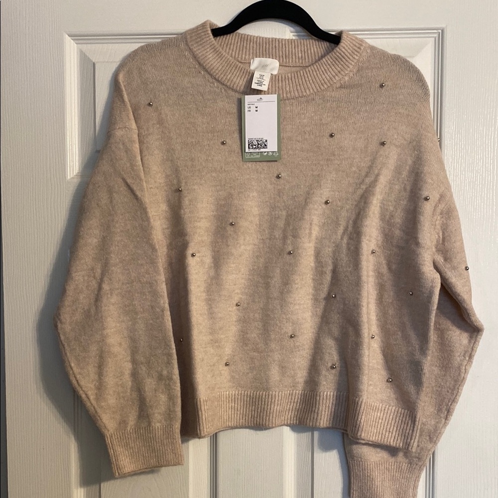 H&M Cream Crew Neck Sweater with Relaxed Fit and Knitted Texture